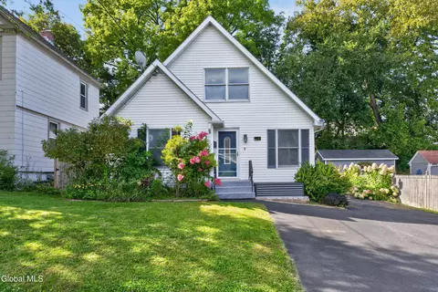 62 Desson Ave, Troy, NY 12180