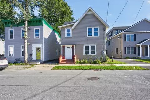 413 Summit Ave, Schenectady, NY 12307