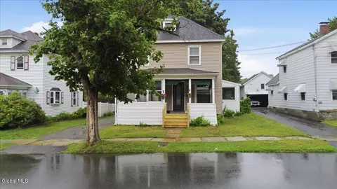 28 W 8th Ave, Gloversville, NY 12078