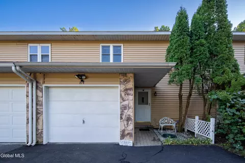 84 Velina Dr, Albany, NY 12203