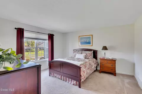Bedroom - 18 Pointe West Dr # A, Clifton Park, NY 12065 photo 1 of 5