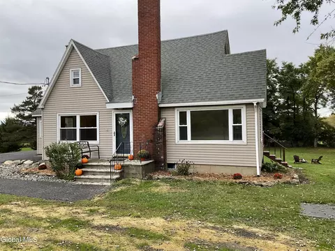 9774 Duanesburg Rd, Delanson, NY 12053