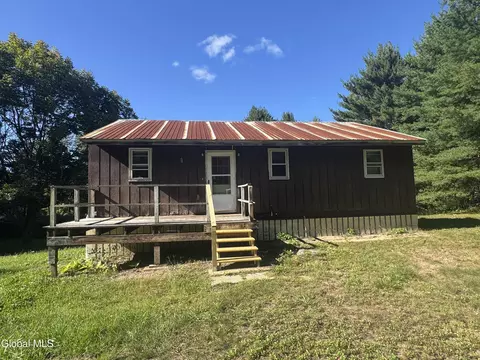 1851 Call St, Lake Luzerne, NY 12846