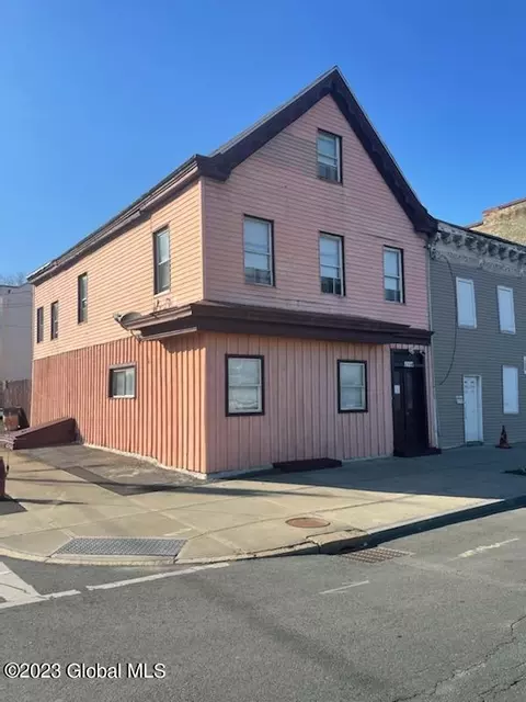 1114 Broadway, Menands, NY 12204