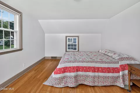 Bedroom - 51 Nathaniel Blvd, Delmar, NY 12054 photo 3 of 10