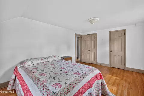 Bedroom - 51 Nathaniel Blvd, Delmar, NY 12054 photo 4 of 10