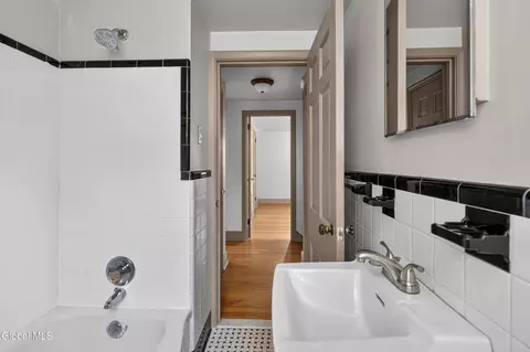 Bath - 51 Nathaniel Blvd, Delmar, NY 12054 photo 2 of 2