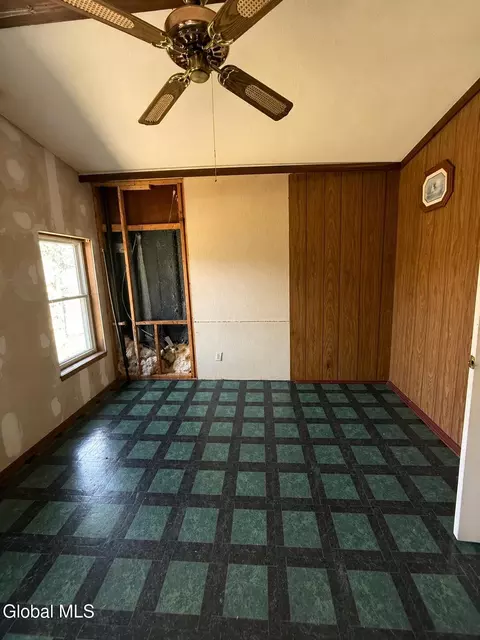 Bedroom - 7 Covered Bridge Ln, Jay, NY 12941 photo 1 of 4