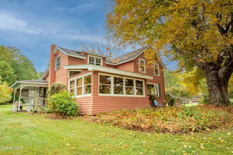 107 Gifford Valley Rd, Northville, NY 12134