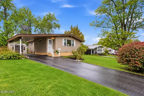 11 Harold Ave, Latham, NY 12110