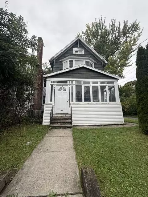71 Hollywood Ave, Albany, NY 12208