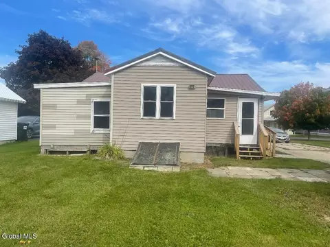 Exterior - 67 State St, Rouses Point, NY 12979 photo 5 of 6