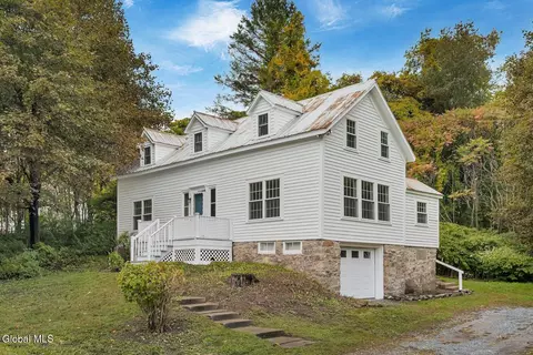 1832 Perth Rd, Galway, NY 12074