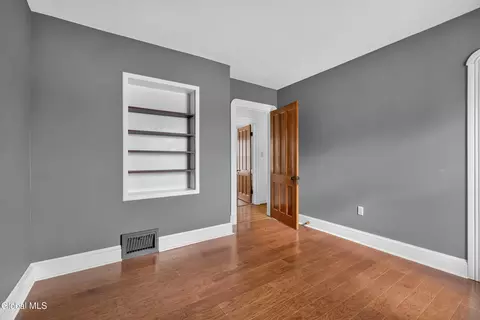 Bedroom - 1125 Trinity Ave, Schenectady, NY 12306 photo 4 of 6