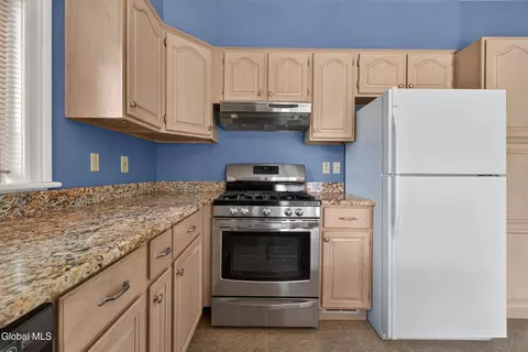 Kitchen - 1125 Trinity Ave, Schenectady, NY 12306 photo 5 of 5