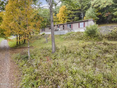 239 River Rd, Buskirk, NY 12028