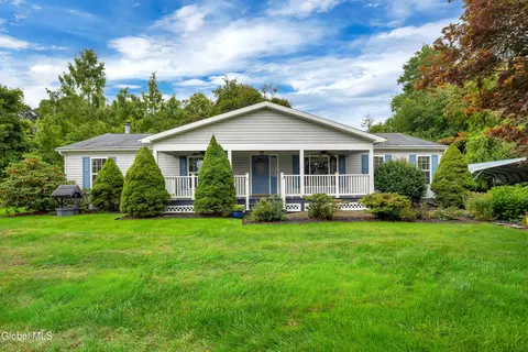 88 County Route 26a, Stuyvesant, NY 12173