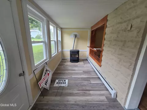 Exterior - 359 Malta Ave, Ballston Spa, NY 12020 photo 3 of 5