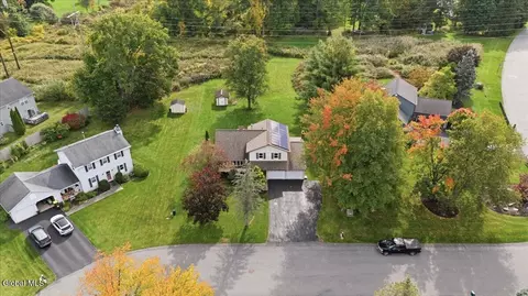 View/Area - 1 Starboard Ct, Waterford, NY 12188 photo 2 of 6