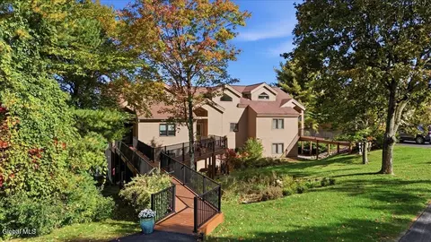 59 Top Of The World Rd, Lake George, NY 12845