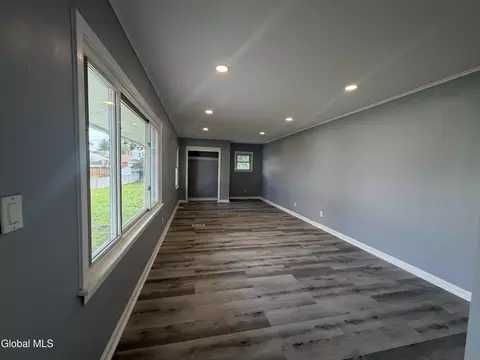 Living - 2734 Broadway, Schenectady, NY 12306 photo 5 of 7