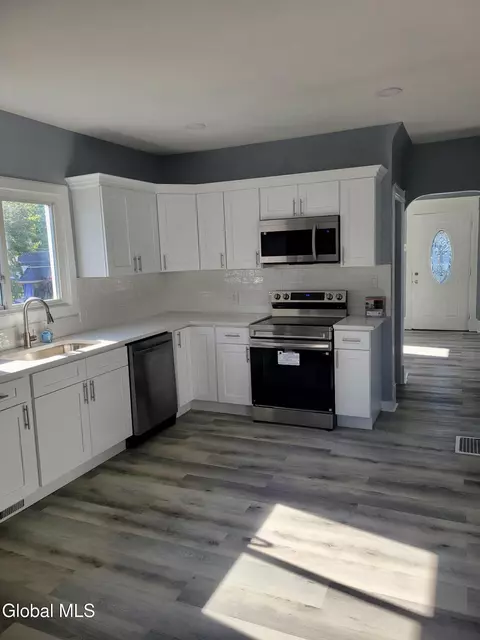 Kitchen - 2734 Broadway, Schenectady, NY 12306 photo 2 of 4