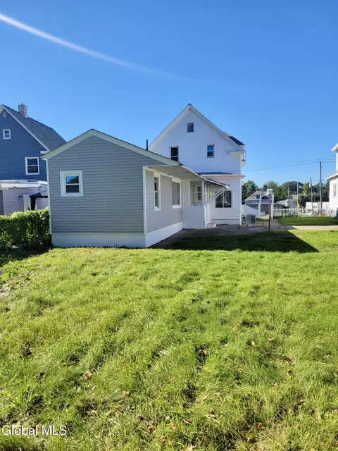 Exterior - 2734 Broadway, Schenectady, NY 12306 photo 1 of 5