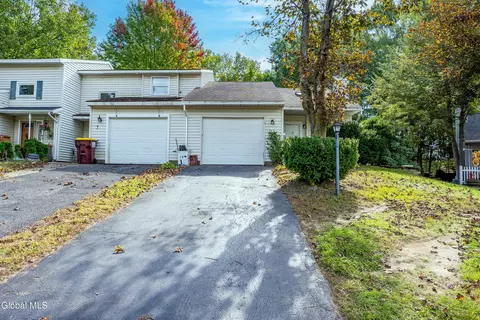 95 Tallow Wood Dr, Clifton Park, NY 12065