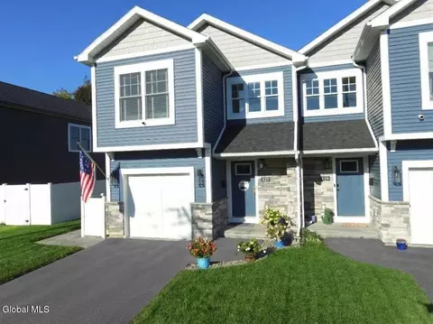 127 Cannon St, Troy, NY 12183
