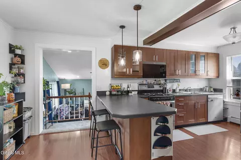 Kitchen - 1325 Coplon Ave, Schenectady, NY 12309 photo 1 of 5