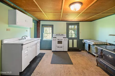 Kitchen - 164 Lang Rd, Summit, NY 12175 photo 1 of 4