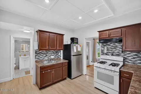 Kitchen - 1123 Garner Ave, Schenectady, NY 12309 photo 1 of 2