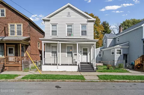 45 2nd Ave, Rensselaer, NY 12144