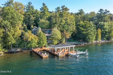 15 Wild Turkey Rd, Lake George, NY 12845