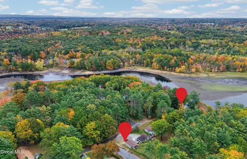 118 Pedrick Rd, Gloversville, NY 12078