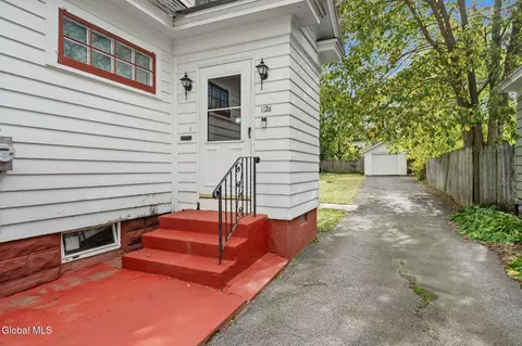 Exterior - 1126 Ardsley Rd, Schenectady, NY 12308 photo 8 of 8