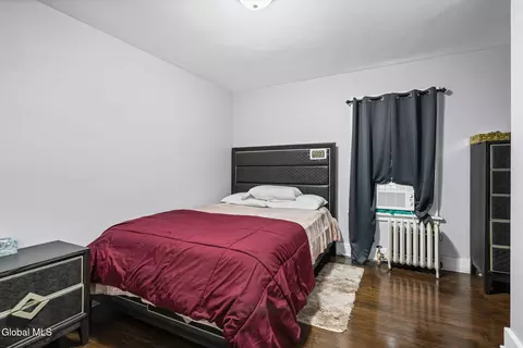 Bedroom - 1126 Ardsley Rd, Schenectady, NY 12308 photo 1 of 6