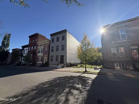 364-366 Madison Ave, Albany, NY 12210