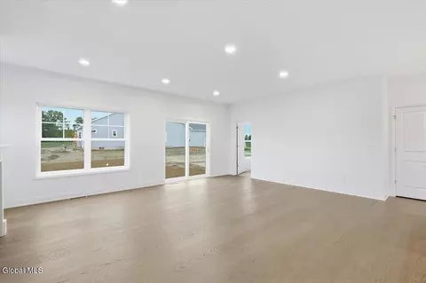 Living - 3 Clover Leaf Dr, Halfmoon, NY 12065 photo 3 of 6