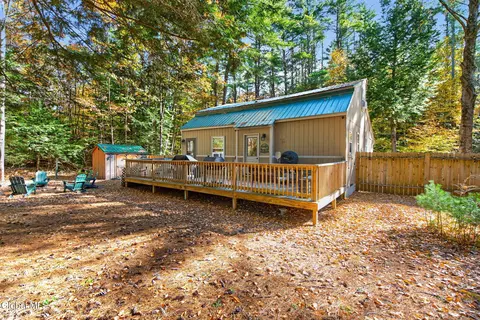 Exterior - 5 Sande Ln, Corinth, NY 12822 photo 9 of 13