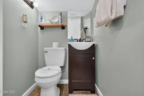 Bath - 5 Sande Ln, Corinth, NY 12822 photo 3 of 4