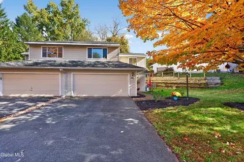 26 Heyden Rd, Troy, NY 12180