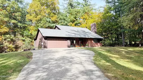 247 Garner Rd, Averill Park, NY 12018