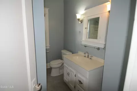 Bath - 1114 Mcclellan St, Schenectady, NY 12309 photo 2 of 2