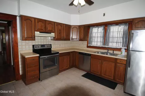 Kitchen - 1114 Mcclellan St, Schenectady, NY 12309 photo 1 of 2