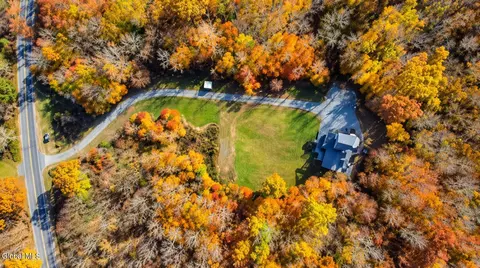 307 E Hollow Rd, Petersburgh, NY 12138