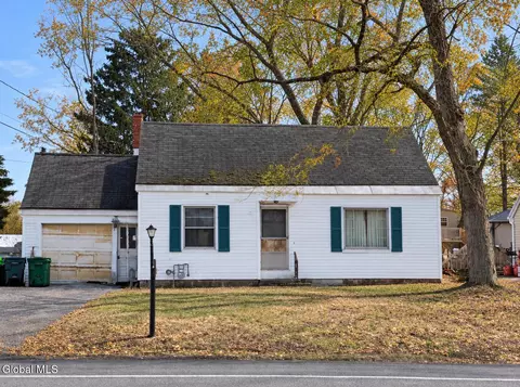 7110 Buckley Rd, Liverpool, NY 13088