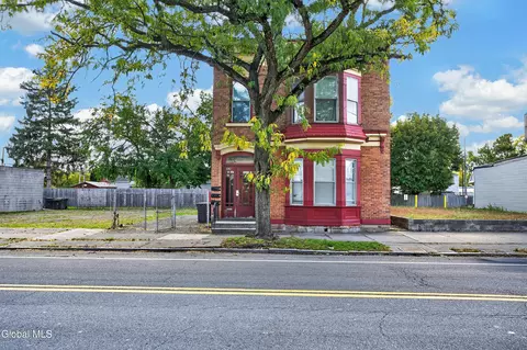 640 3rd Ave, Watervliet, NY 12189