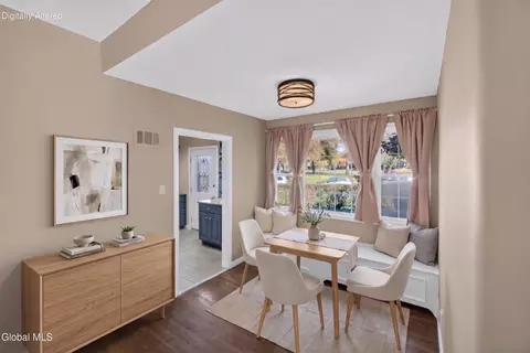 Dining - 1189 Mcclellan St, Schenectady, NY 12309 photo 1 of 1