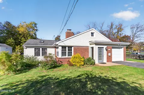 Exterior - 1189 Mcclellan St, Schenectady, NY 12309 photo 2 of 5